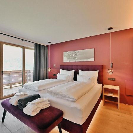 Chalet Hohe Welt - Luxury Apartments レッヒ エクステリア 写真