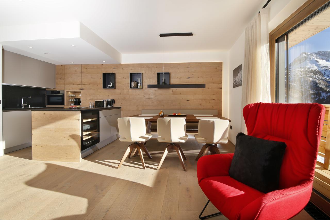 Chalet Hohe Welt - Luxury Apartments レッヒ エクステリア 写真