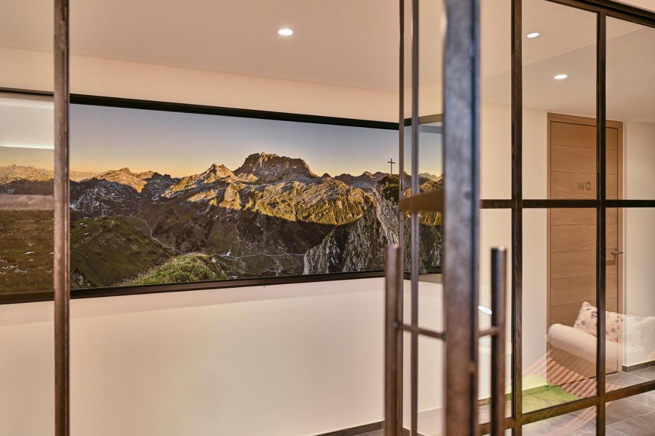 Chalet Hohe Welt - Luxury Apartments レッヒ エクステリア 写真