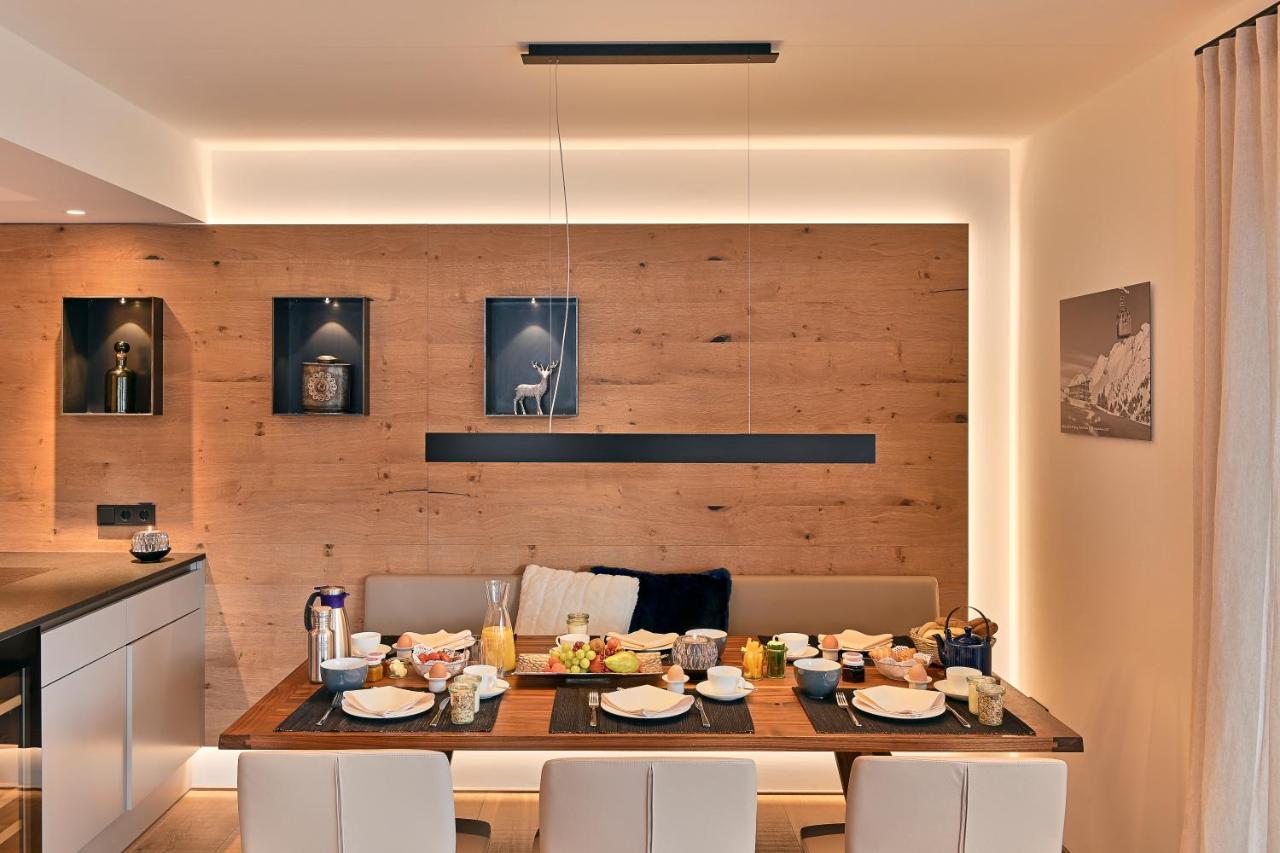 Chalet Hohe Welt - Luxury Apartments レッヒ エクステリア 写真